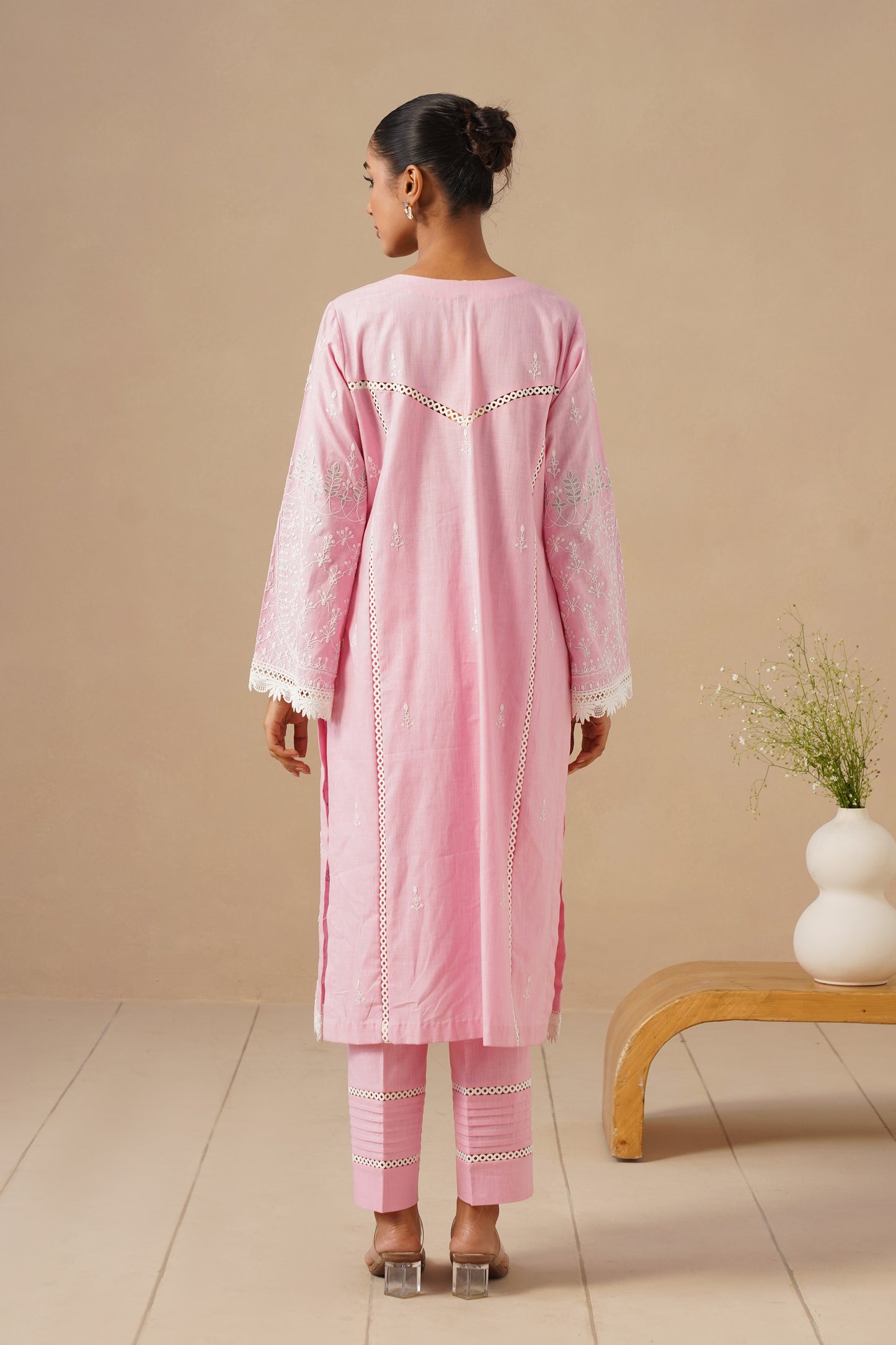 Linen with Lases and Dori Work