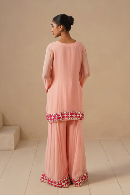Georgette Sharara with Gota work (Potli Optional)