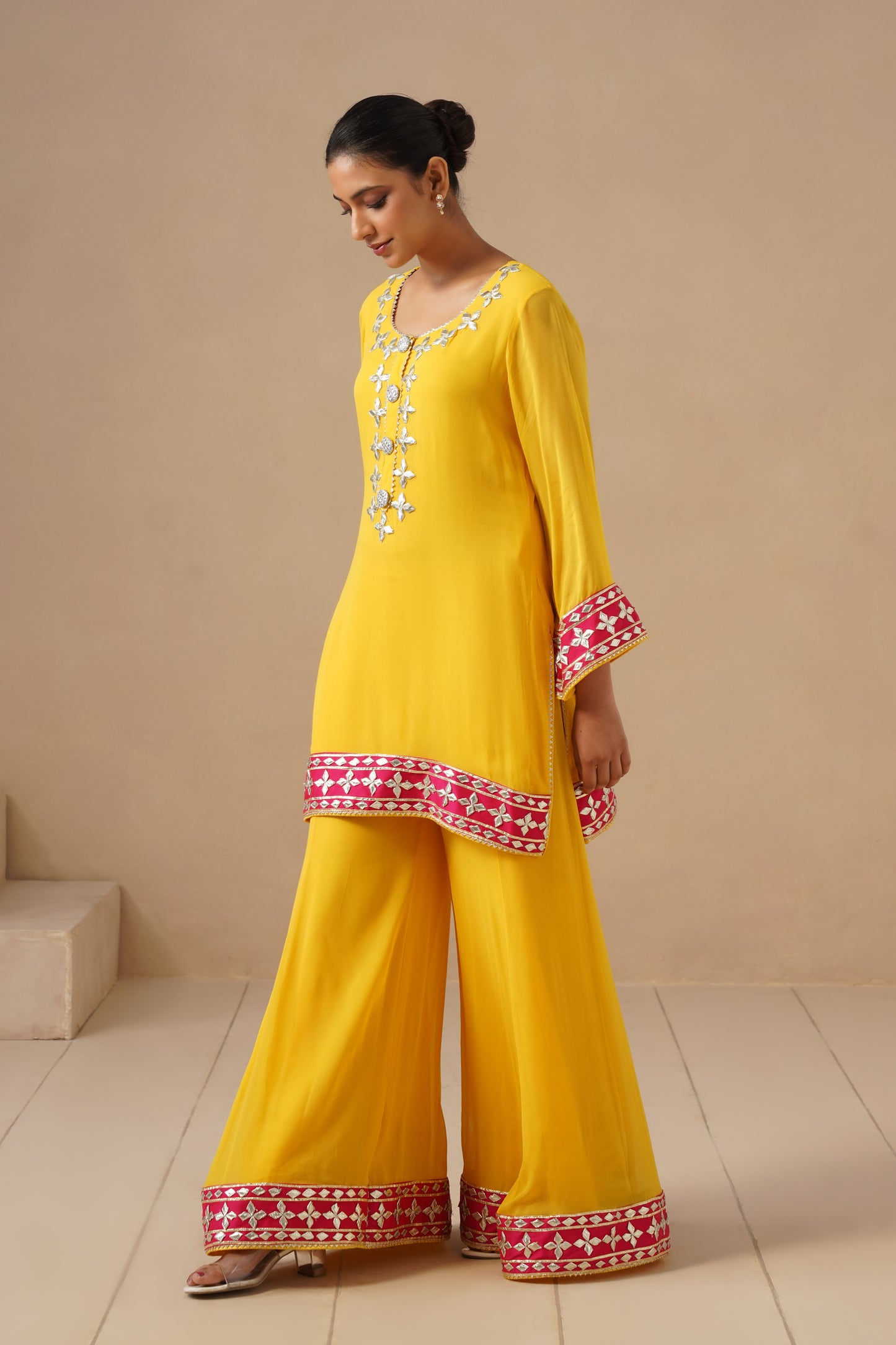 Georgette Sharara with Gota work (Potli Optional)